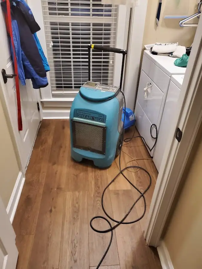 Commercial dehumidifier deployed for Flood Damage Cleanup in Van Buren